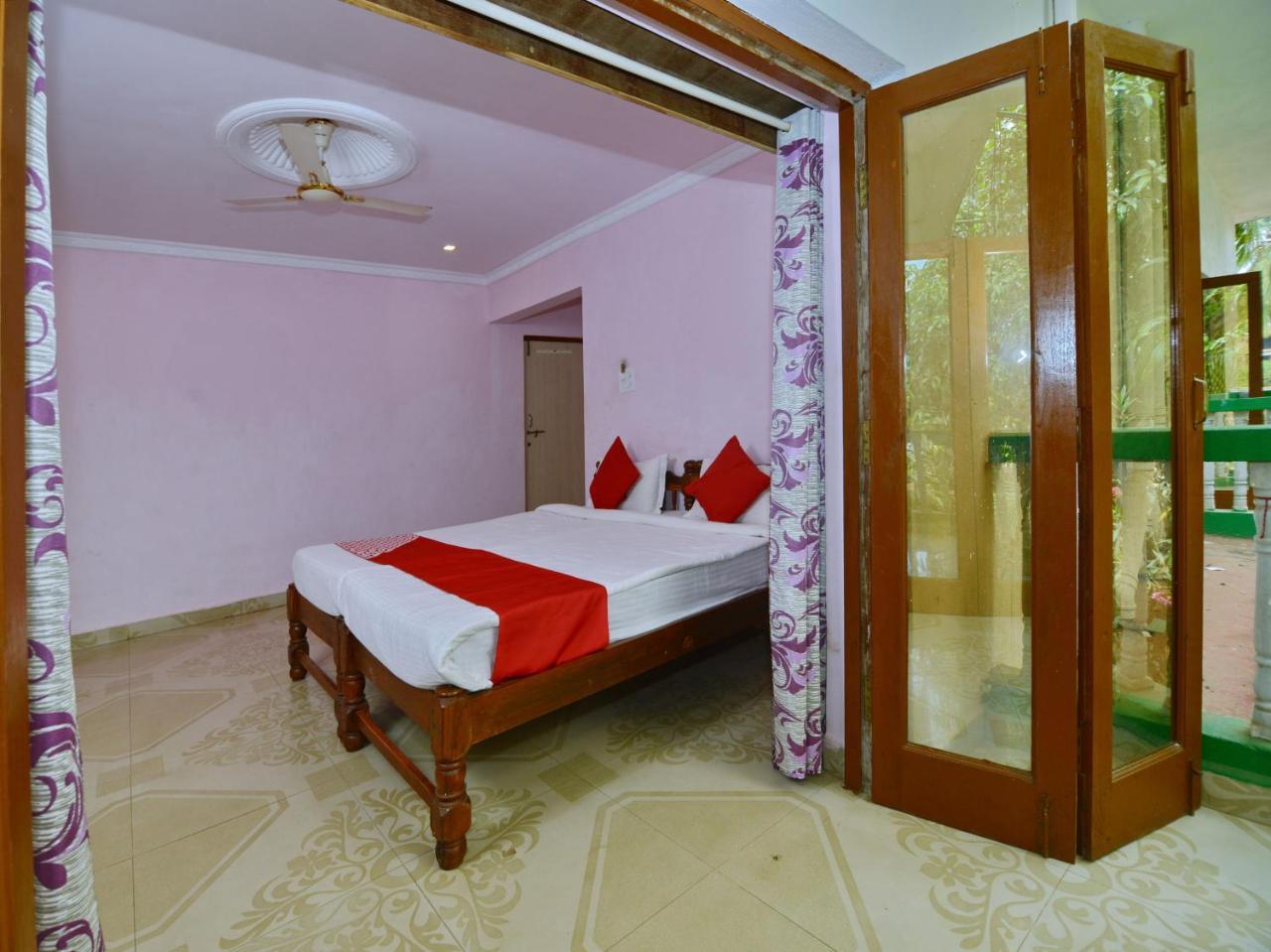 Oyo 7258 Spartan Inn Standard Calangute Ngoại thất bức ảnh