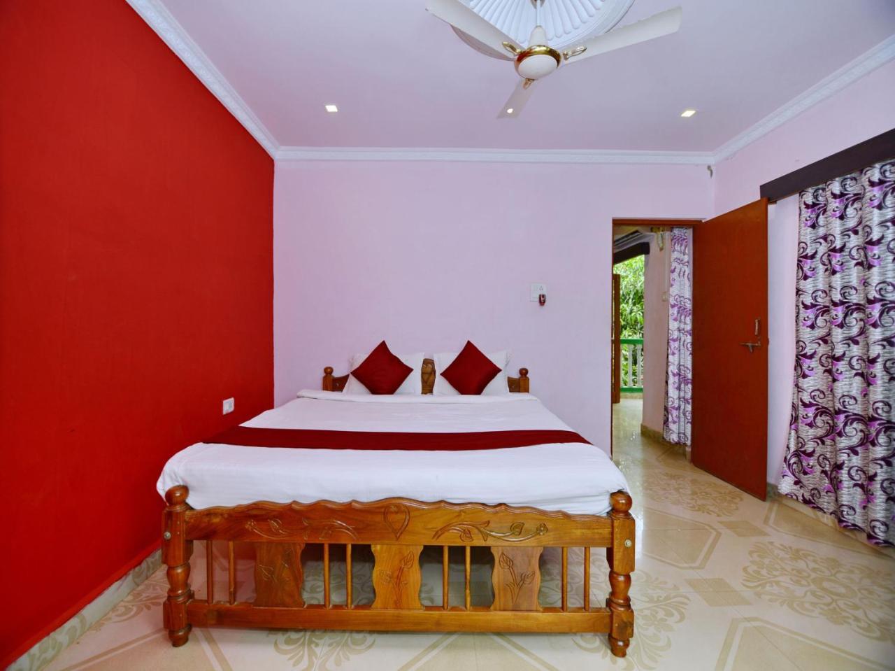 Oyo 7258 Spartan Inn Standard Calangute Ngoại thất bức ảnh
